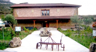  Ingresso principale della cantina 